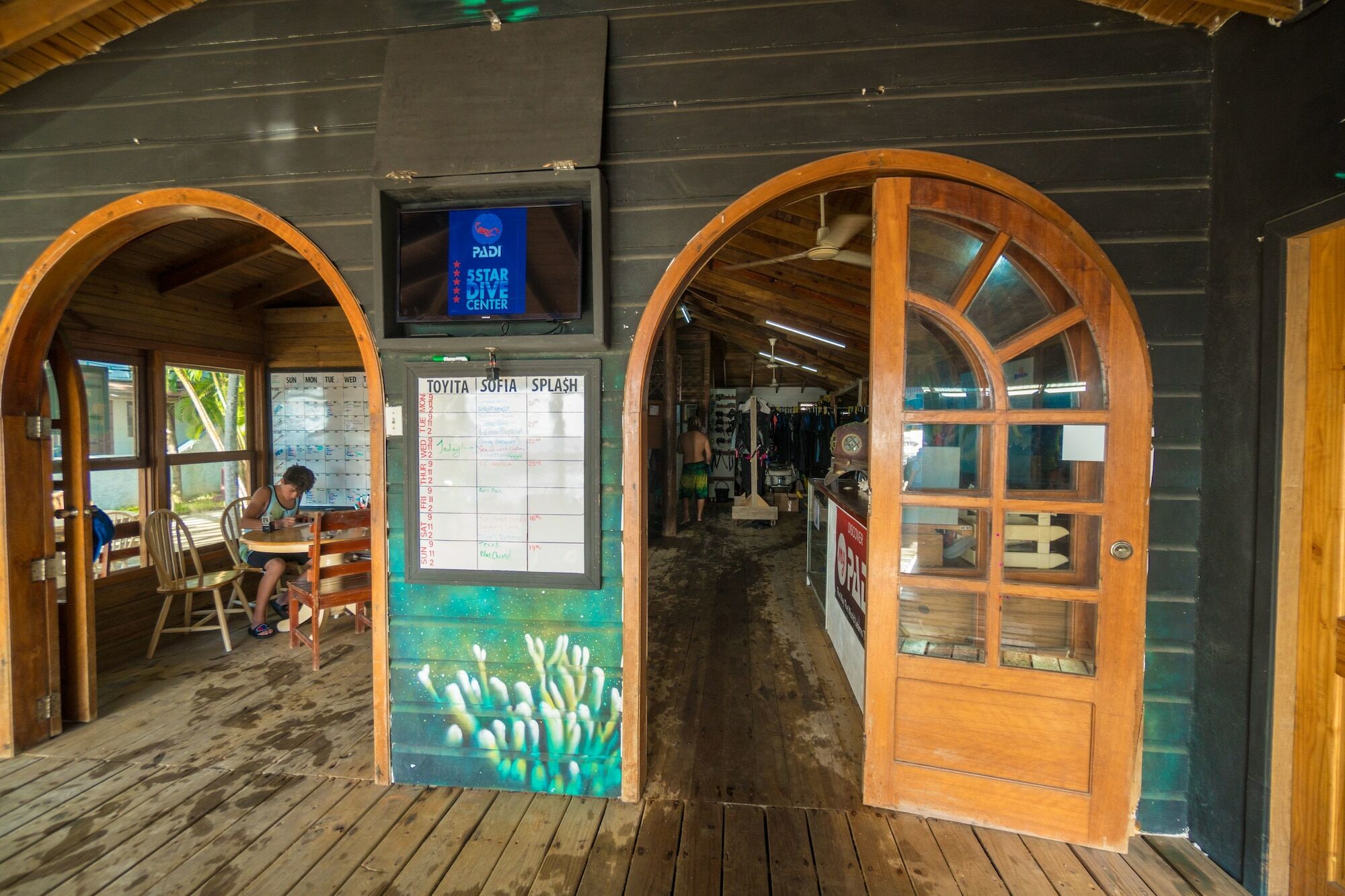 West End Divers Resort Cohoon Ridge 外观 照片